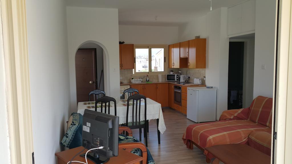 Dalia 5 Apartment Pafos Dış mekan fotoğraf